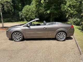 /photos/12604/a15d976f-3d2f-f50a-1197-92a77fca672d_i320x240.jpg